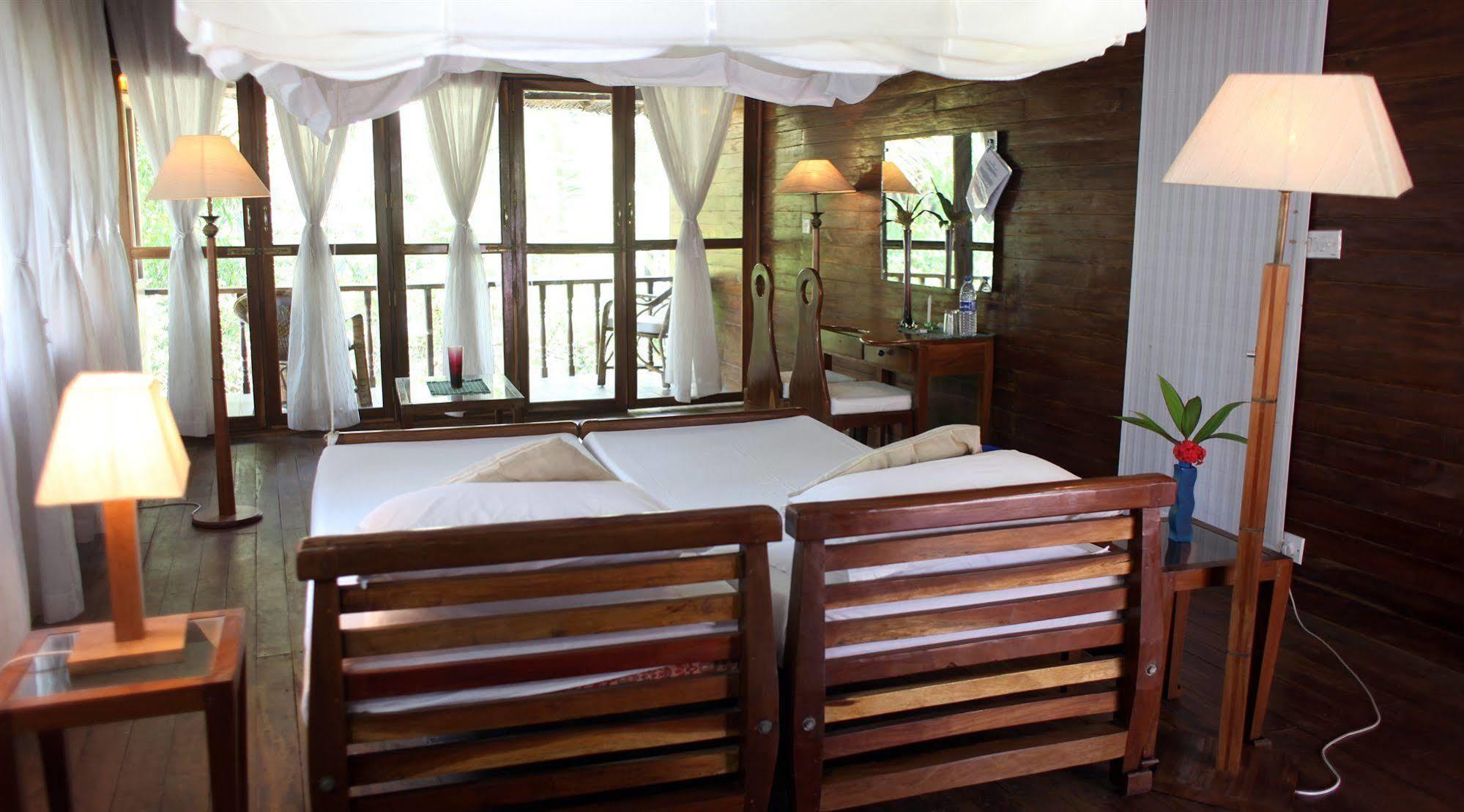 The Oceano Hotell Varkala Exteriör bild